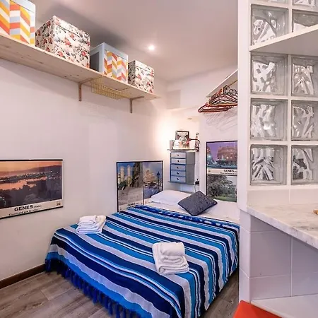 Apartment Bright Window Vista Su Palazzo Rosso Genoa